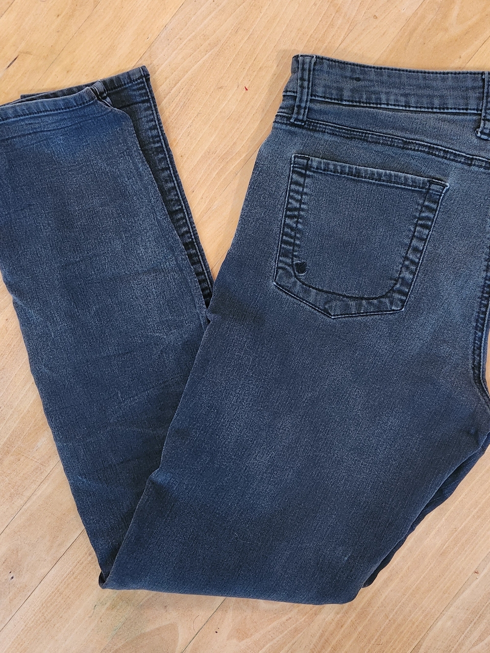 Kut from the Kloth Women's Slim Straight Jeans in Black Wash